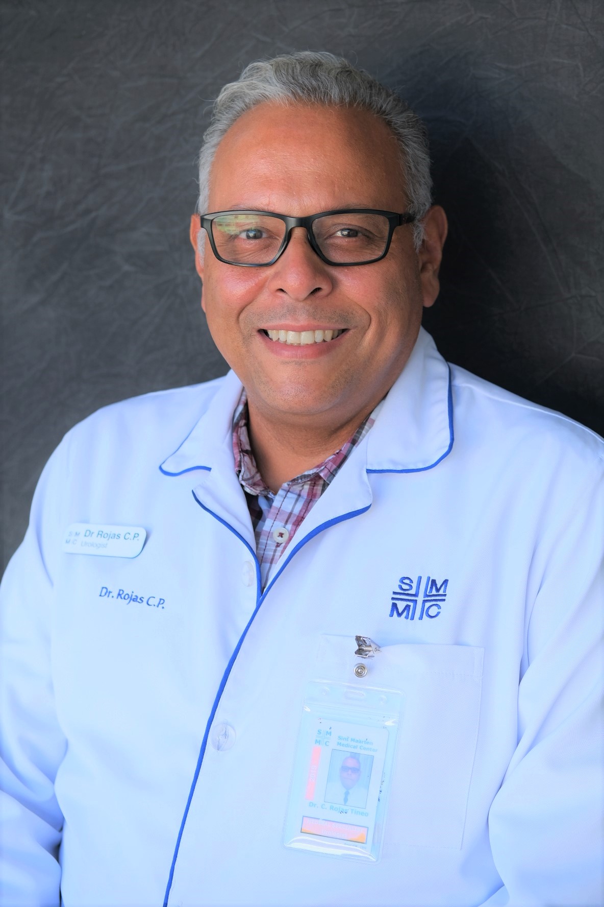 Dr. Carlos Rojas - Urologist