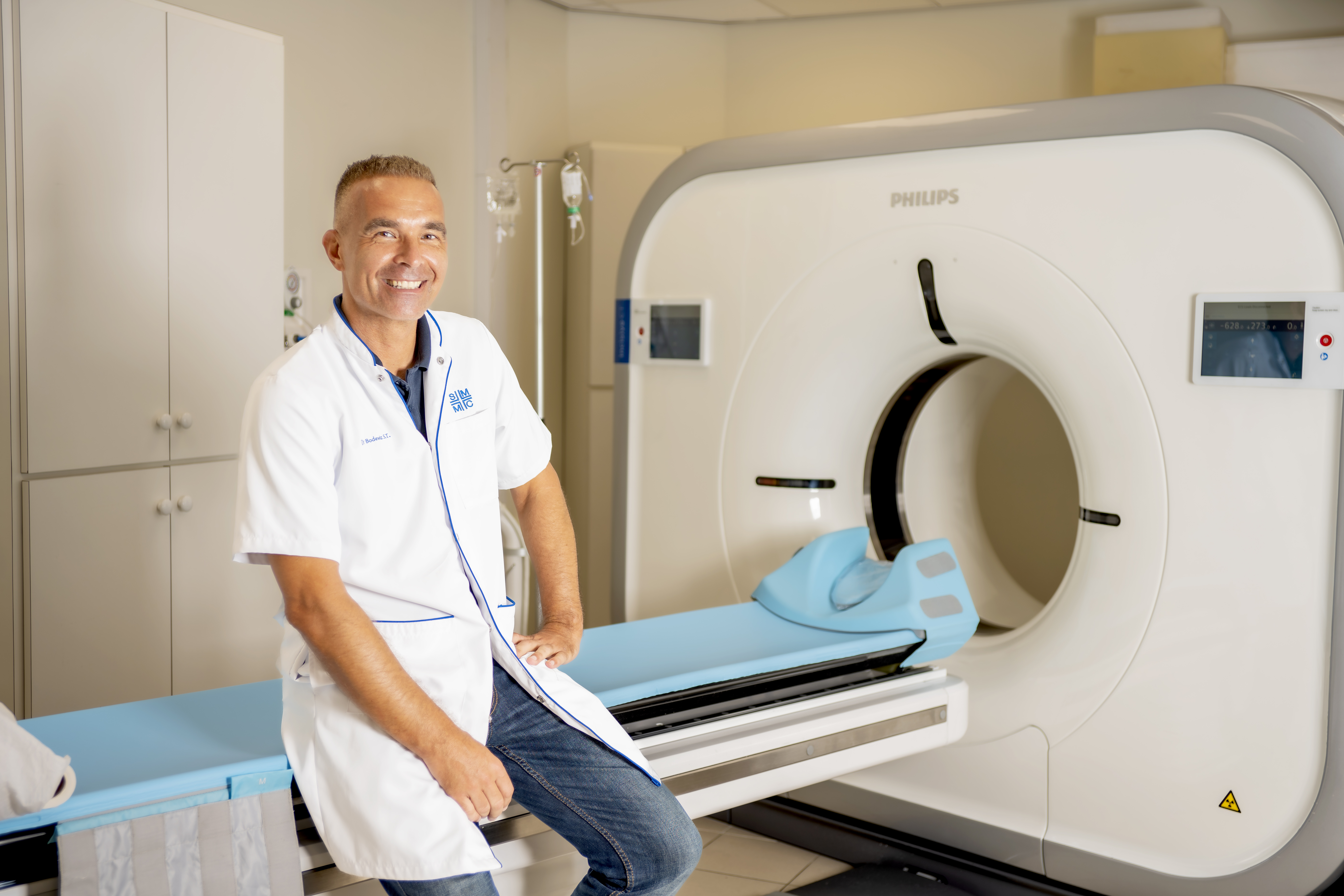 RADIOLOGIST