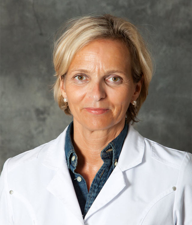Dr P. Roumans